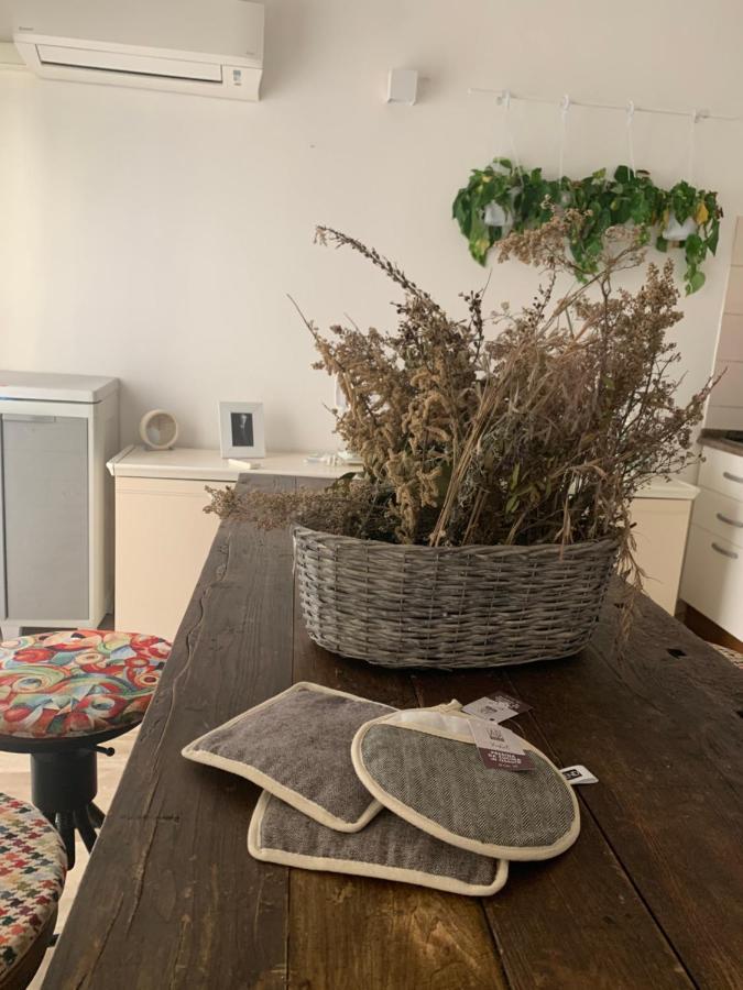 Altrove Bed & Breakfast Каляри Екстериор снимка